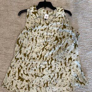 CAbi Style # 4356 -  Flurry Top - Size L